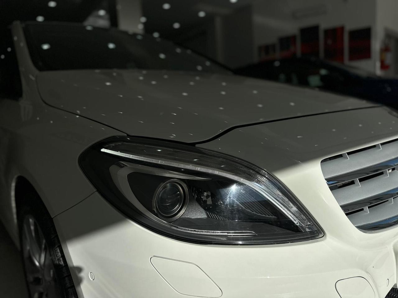 Mercedes-Benz B 200 d (cdi) Premium