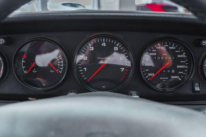 Porsche 911 PORSCHE CARRERA 993 2 CABRIO VARIORAM