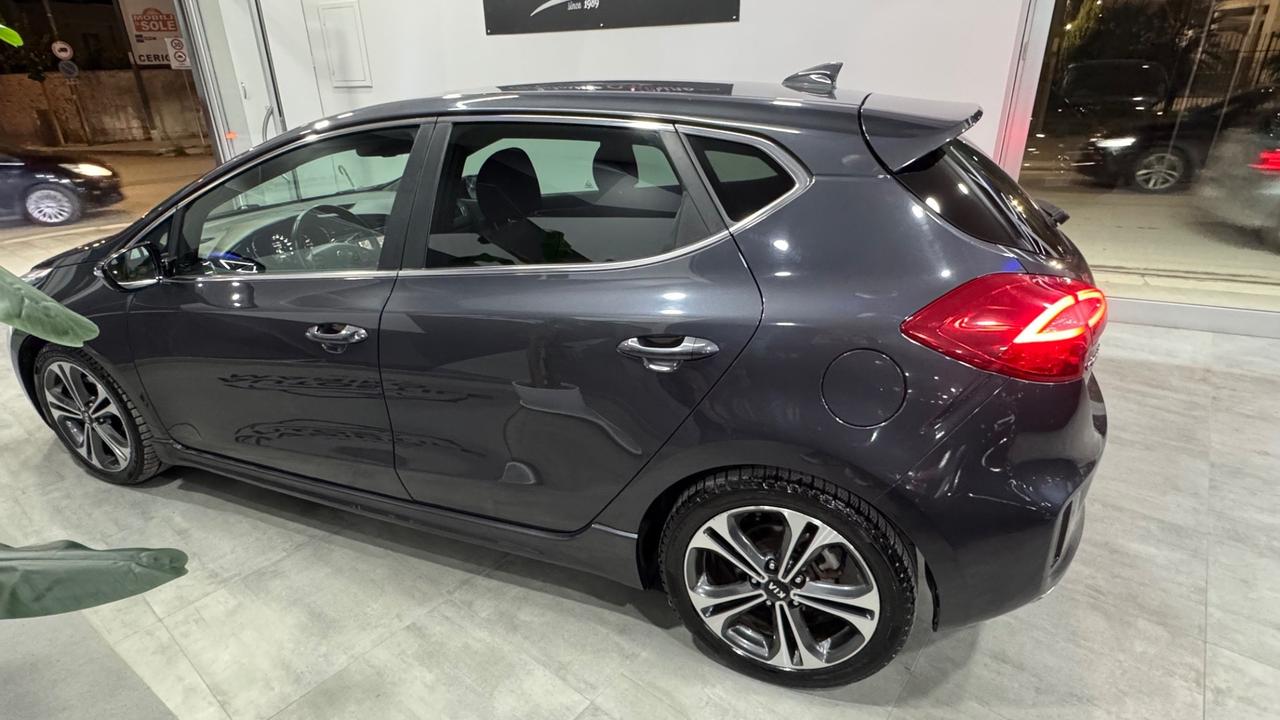 Kia Ceed cee'd 1.6 CRDi 136 CV 5 porte GT Line