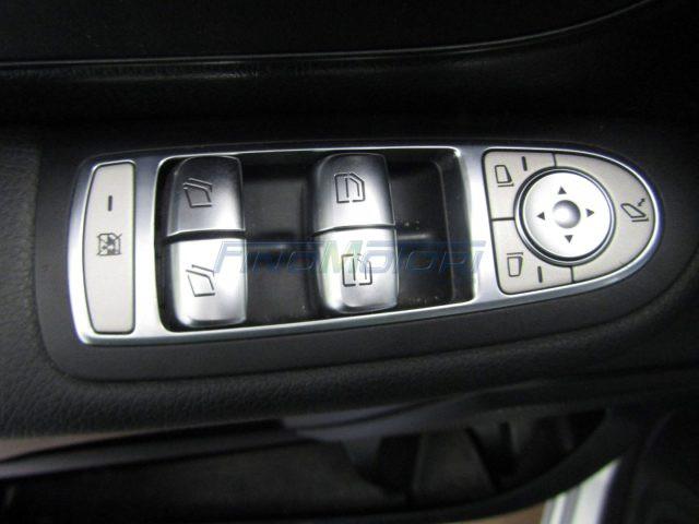 MERCEDES-BENZ V 200 d Automatic 4Matic Compact 6 POSTI