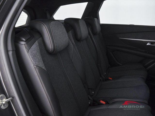 PEUGEOT 5008 BlueHDi 130 S&S GT Line