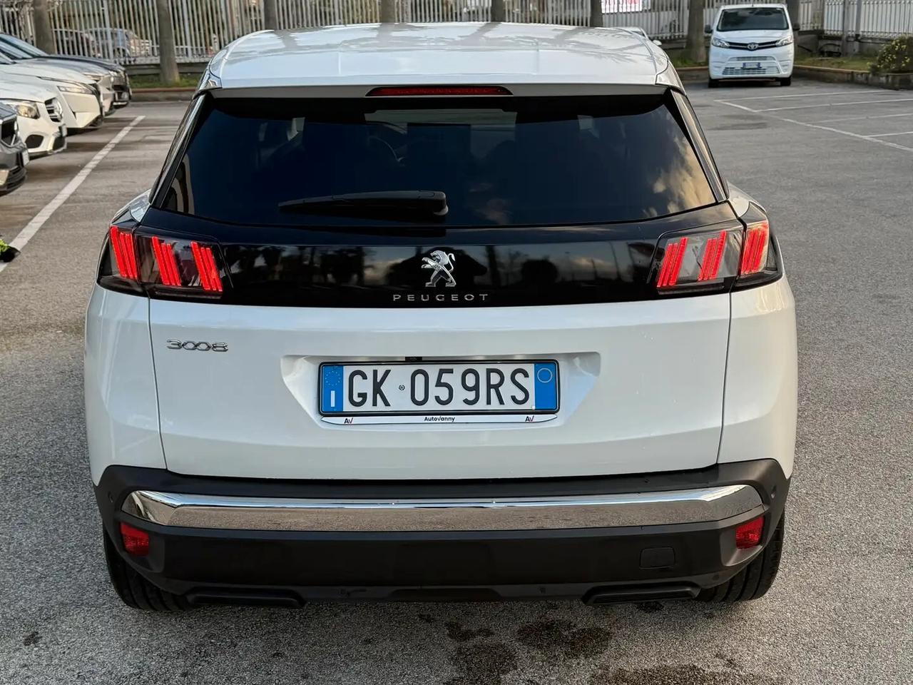 Peugeot 3008 BlueHDi 130 S&S EAT8 Allure