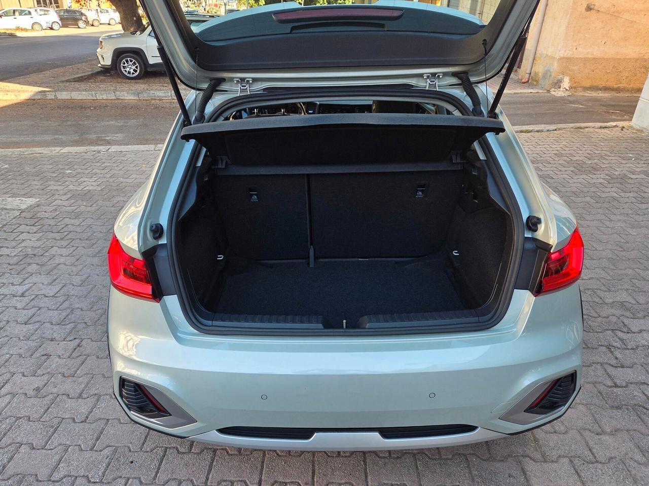 Audi A1 Allstreet 30 TFSI S tronic I ADMIRED