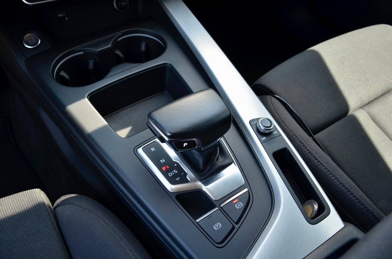 AUDI A5 SPORTBACK 35 2.0 TDI MHEV S-LINE 163 cv S-TRONIC, GARANZIA UFF AUDI, UFF ITALIANA, TUTTI SERVICE AUDI, IVA ESPOSTA, EURO 6D, MATRIX, RETROCAMERA, PERMUTE