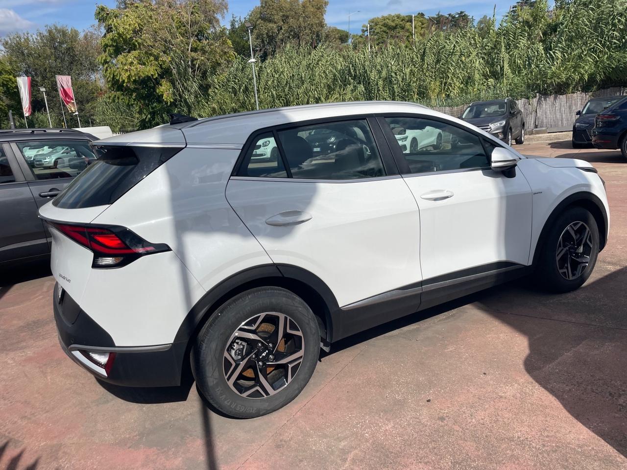 Kia Sportage 1.6 CRDi MHEV Business