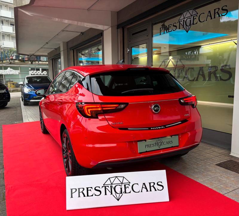 Opel Astra +