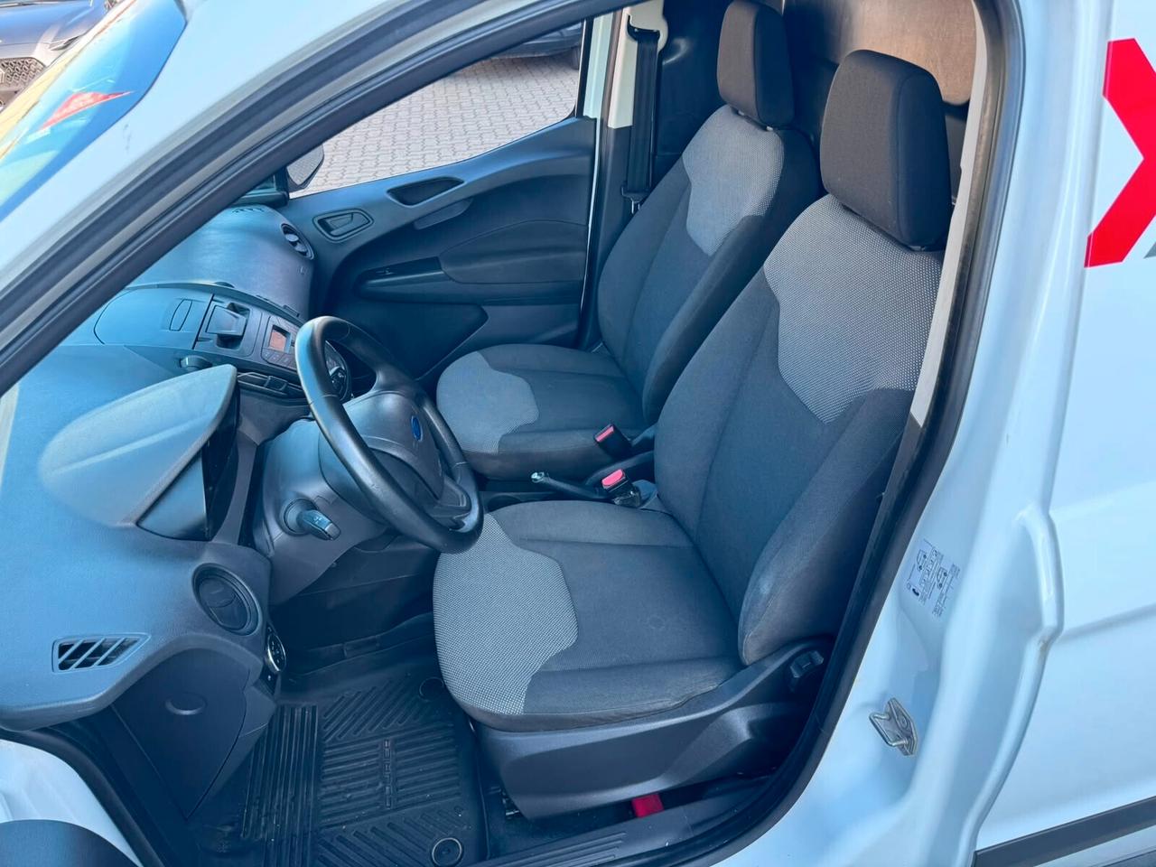 Ford Transit Courier 1.5 TDCi 75CV Van Entry
