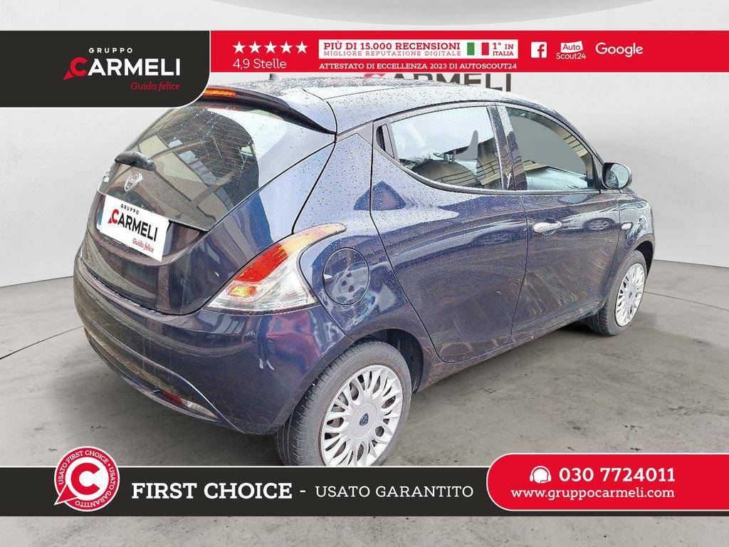 Lancia Ypsilon 5 Porte 1.2 Silver