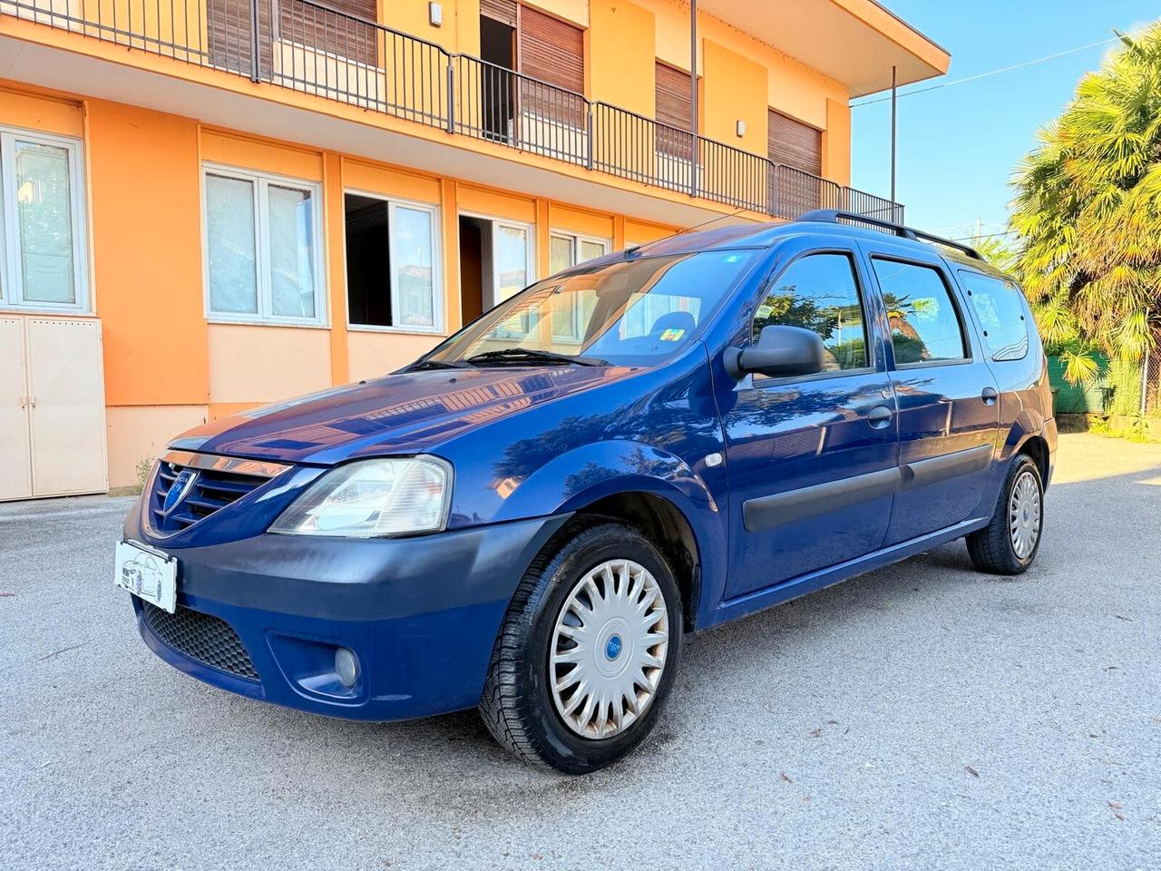 Dacia Logan 1.5 dCi 50kw 7 posti ok Neopatentati