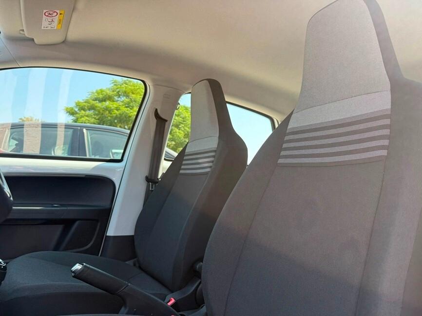 Volkswagen up! 1.0 3p. EVO beats BlueMotion Technology
