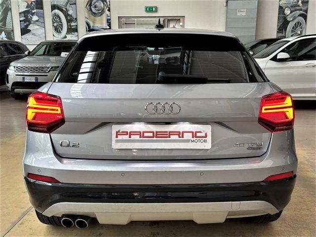 AUDI Q2 40 TFSI quattro S tronic Business Design