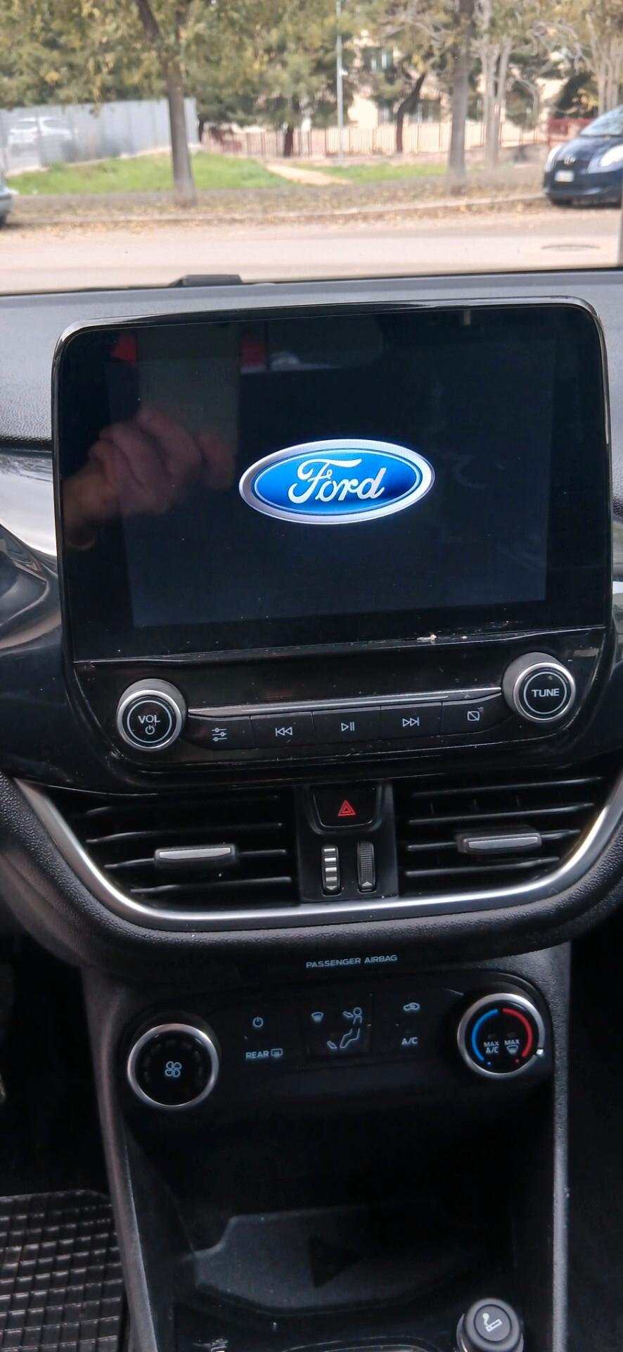 Ford Fiesta 1.5 EcoBlue 5 porte Business