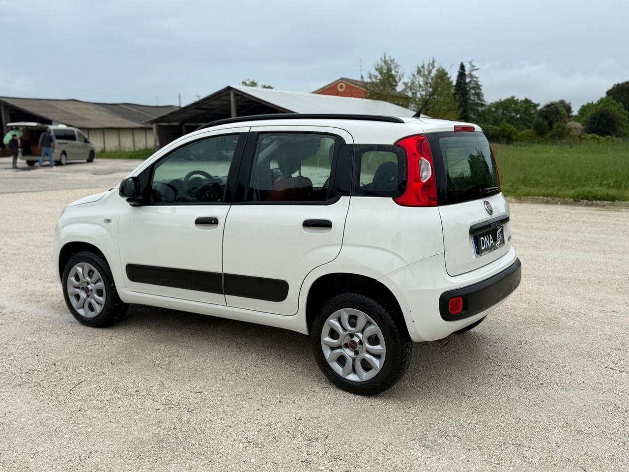 Fiat Panda natural power benzina metano NEOPATENTATi