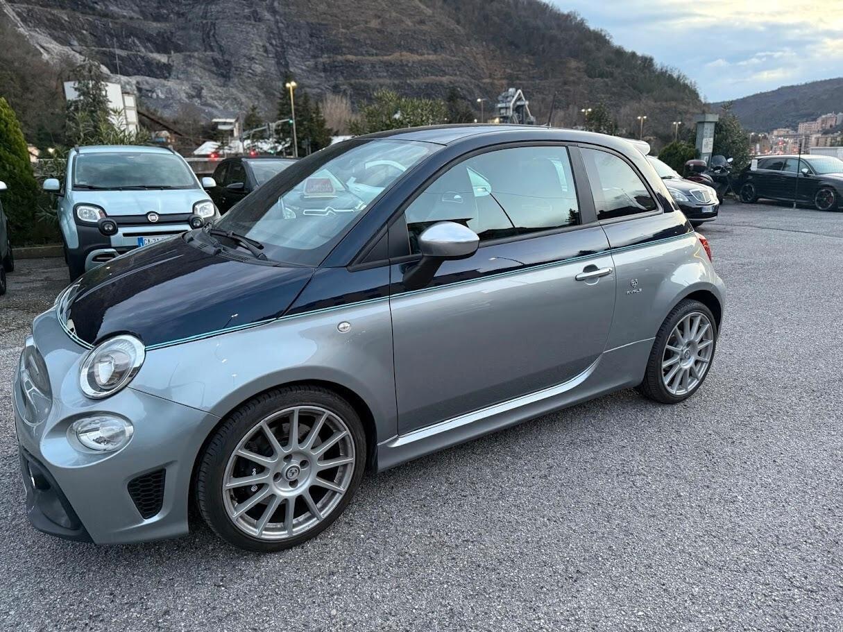 Abarth 695 1.4 Turbo T-Jet Rivale