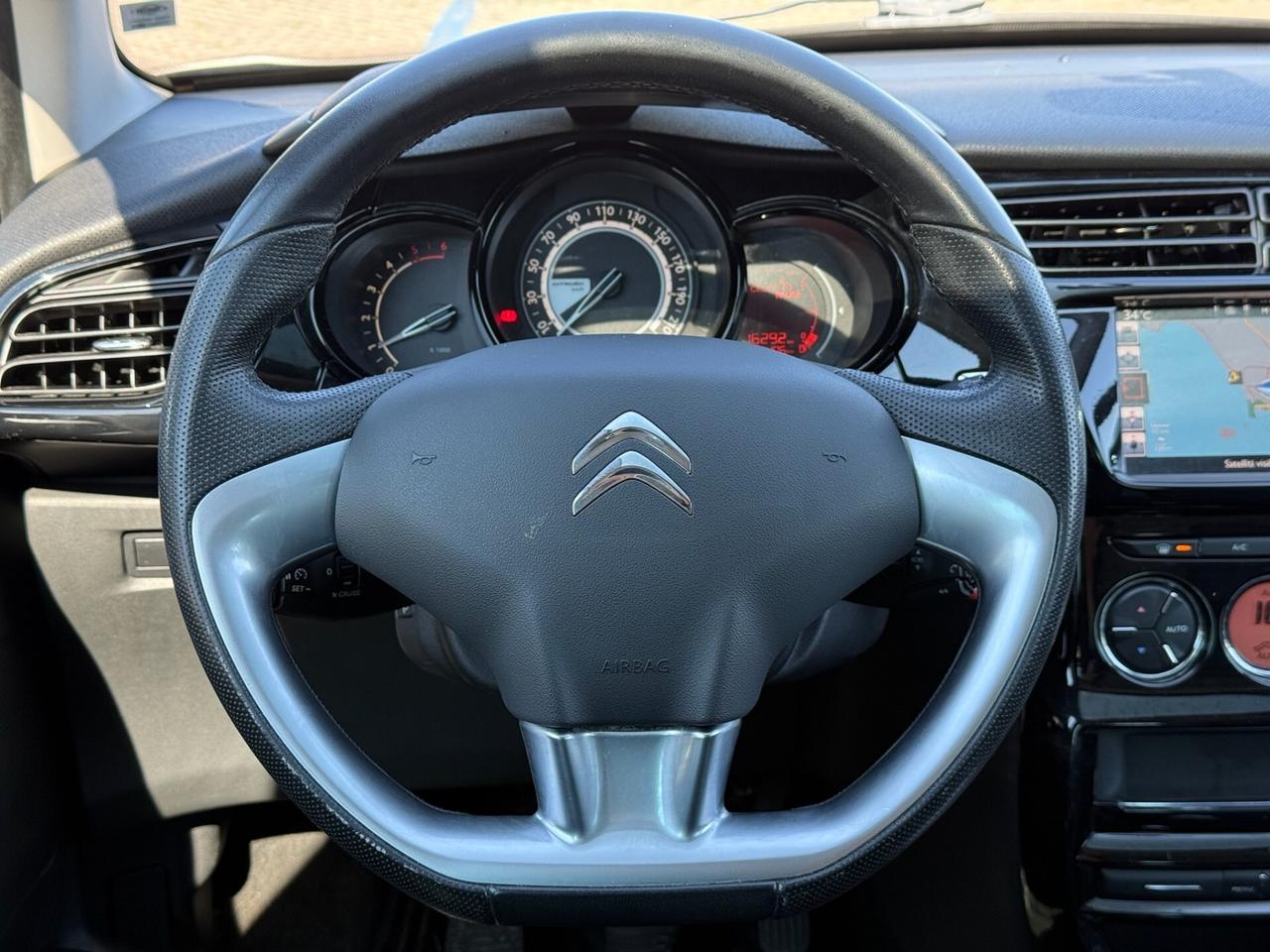 CITROËN C3 2016 1.6 BlueHDi 75cv Exclusive