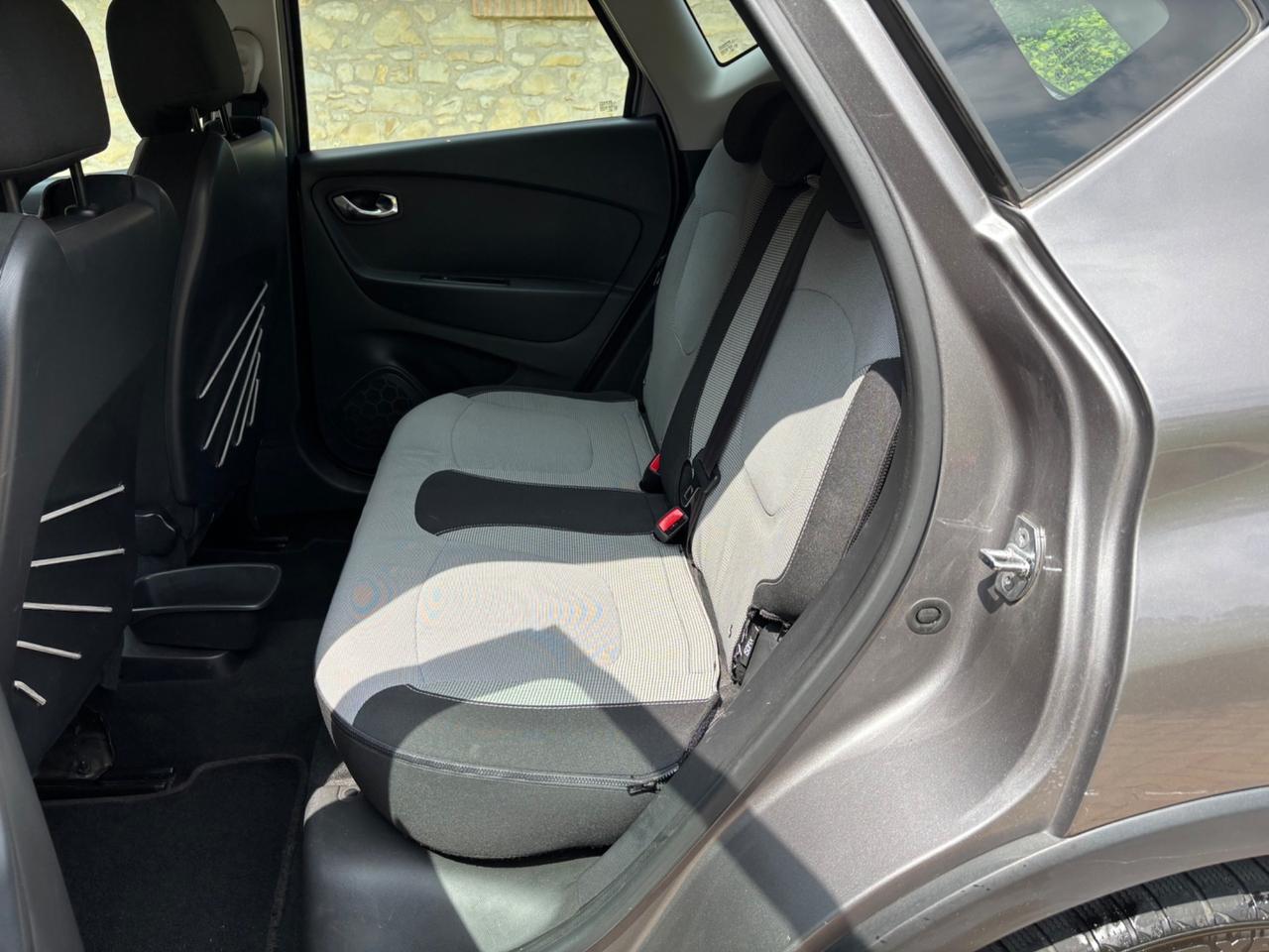 Renault Captur dCi 8V 90 CV BI COLOR OK NEOPATENTATI