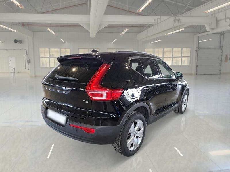 VOLVO XC40 T2 automatico Business