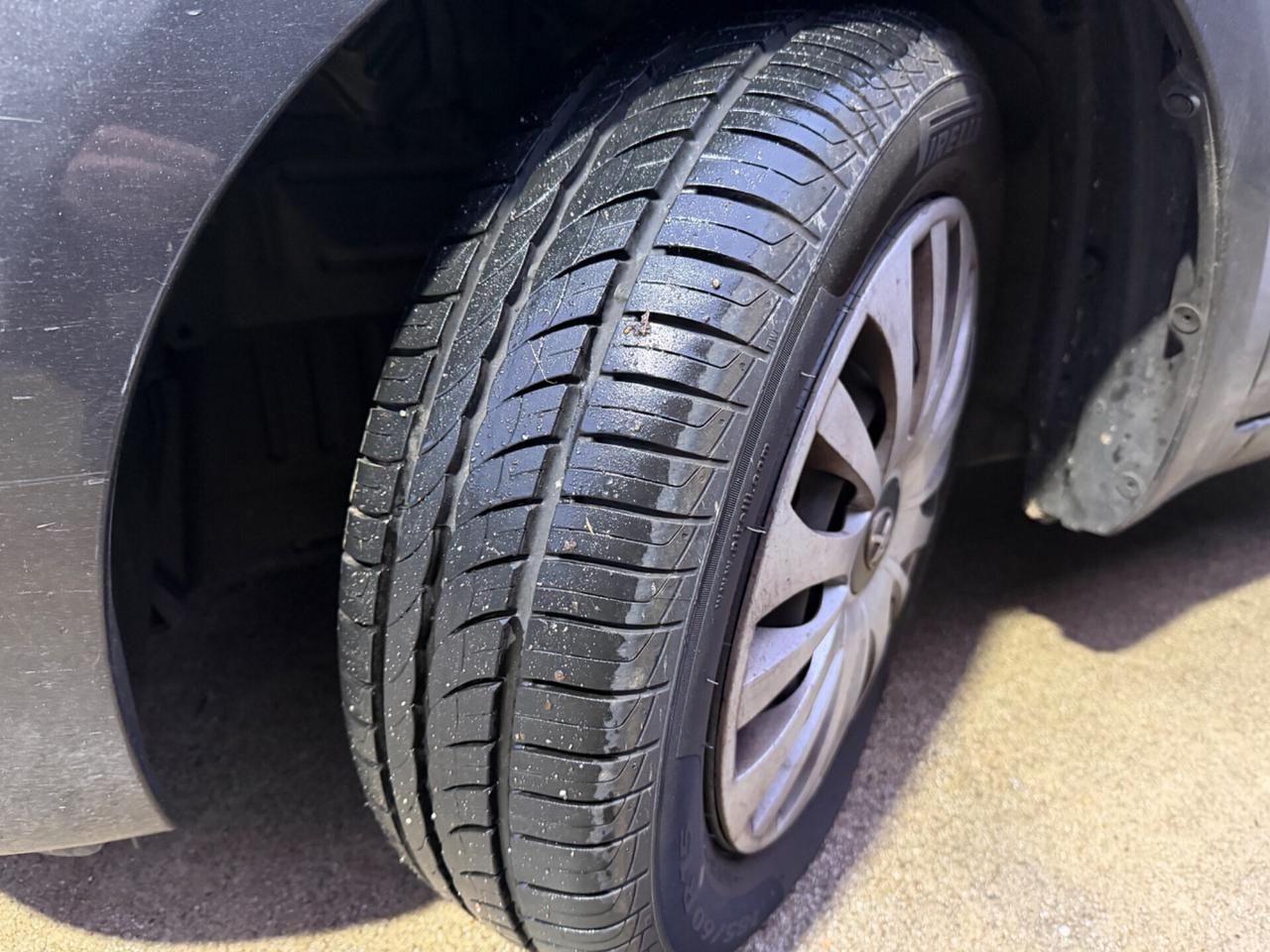 Toyota Yaris 1.4 D-4D DPF diesel solo export