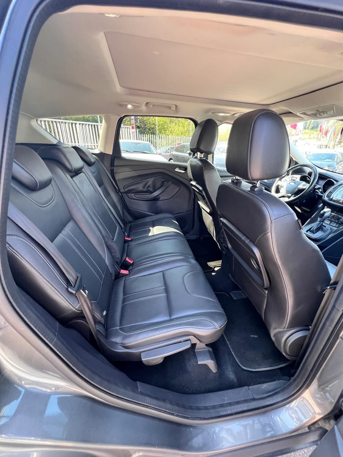 Ford Kuga 2.0 TDCI 140 CV 2WD Titanium