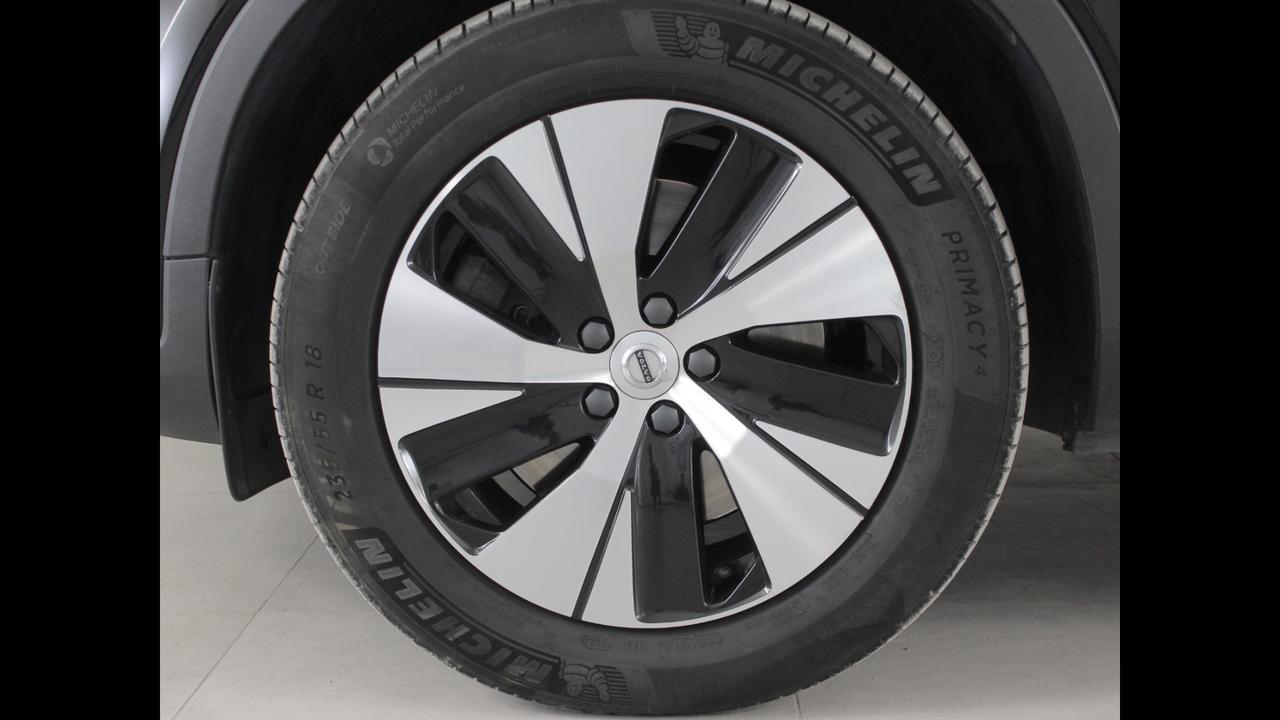 VOLVO XC40 2023 - XC40 1.5 t4 recharge phev Core auto