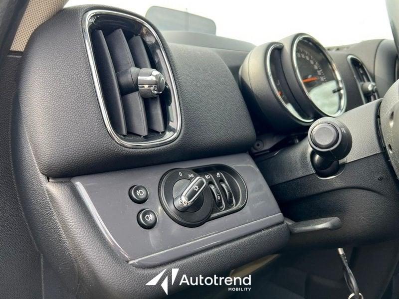 MINI Countryman 2.0 Cooper D 150 CV Automatica NAVI Business