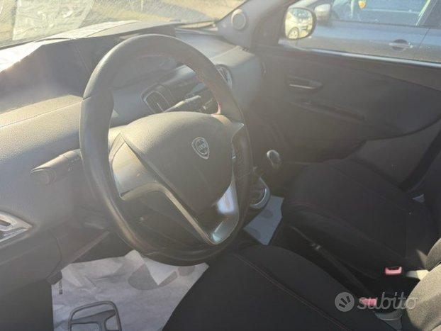 LANCIA Ypsilon 1.3 MJT 16V 95 CV 5 porte S&S Pla