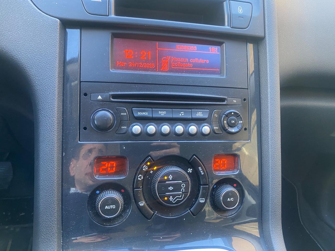 Peugeot 5008 1.6 HDi 112CV---7 POSTI----- KM CERTIFICATI ---