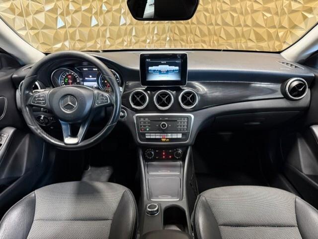 Mercedes-benz CLA 220 d S.W. Automatic Business