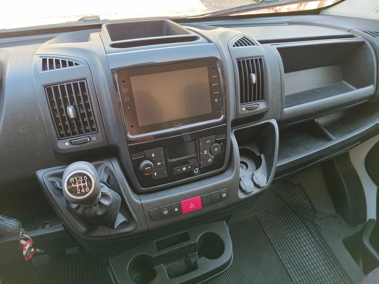 Peugeot Boxer 333 2.2 BlueHDi 140cv S&S Furgone