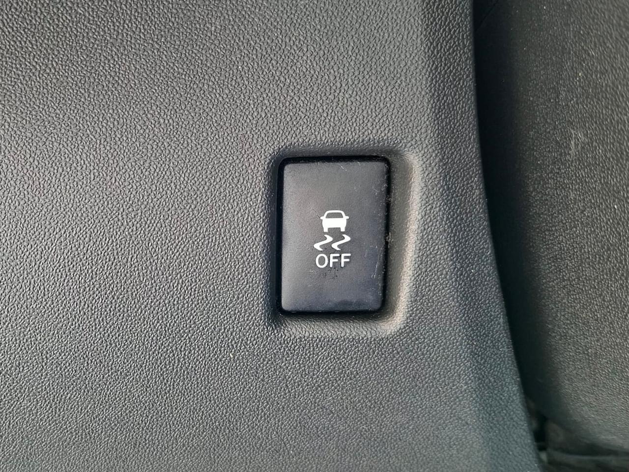 Peugeot 108 1.0 VTi 68cv Active 2015