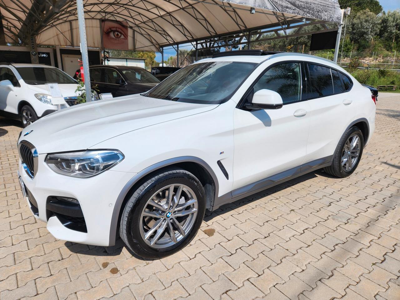 Bmw X4 M BMW X4 2.0 190CV M SPORT STRAFULL