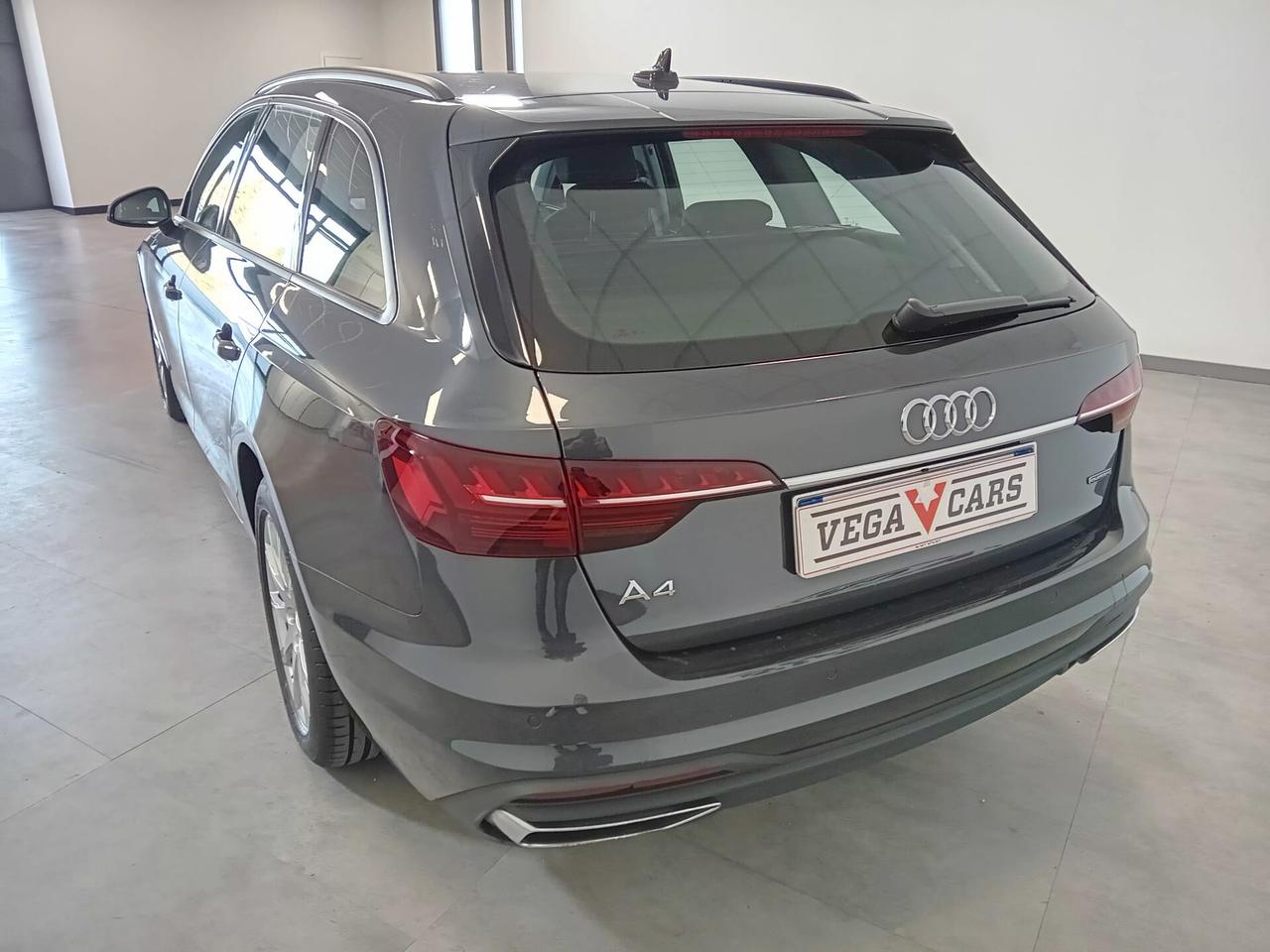Audi A4 Avant 40 TDI MHEV quattro S tronic