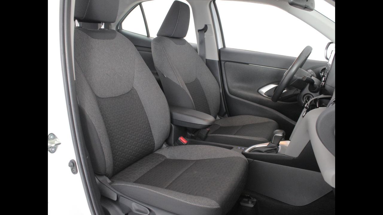 TOYOTA Yaris Cross - Yaris Cross 1.5h Active fwd 116cv e-cvt