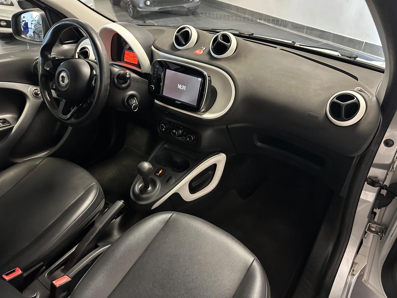 SMART FORFOUR 1.0 AUTOMATICA 71CV PRONTA CONSEGNA