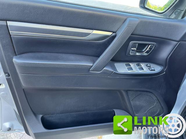 MITSUBISHI Pajero 3.2 DI-D 16V aut. 5p. Instyle DPF
