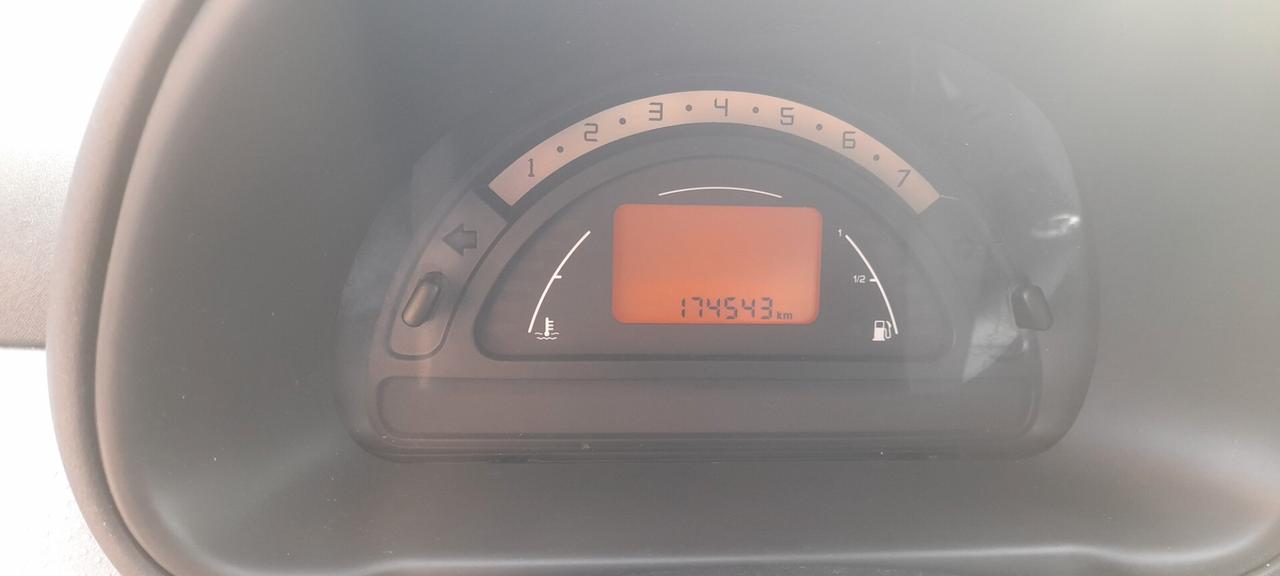 Citroen C3 1.4 HDi 70CV Elegance