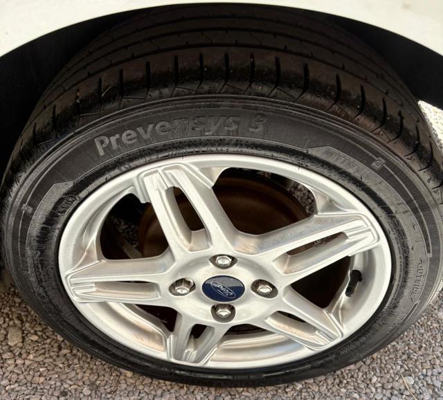FORD Fiesta 1.6 TDCi 95CV 5 porte Titanium