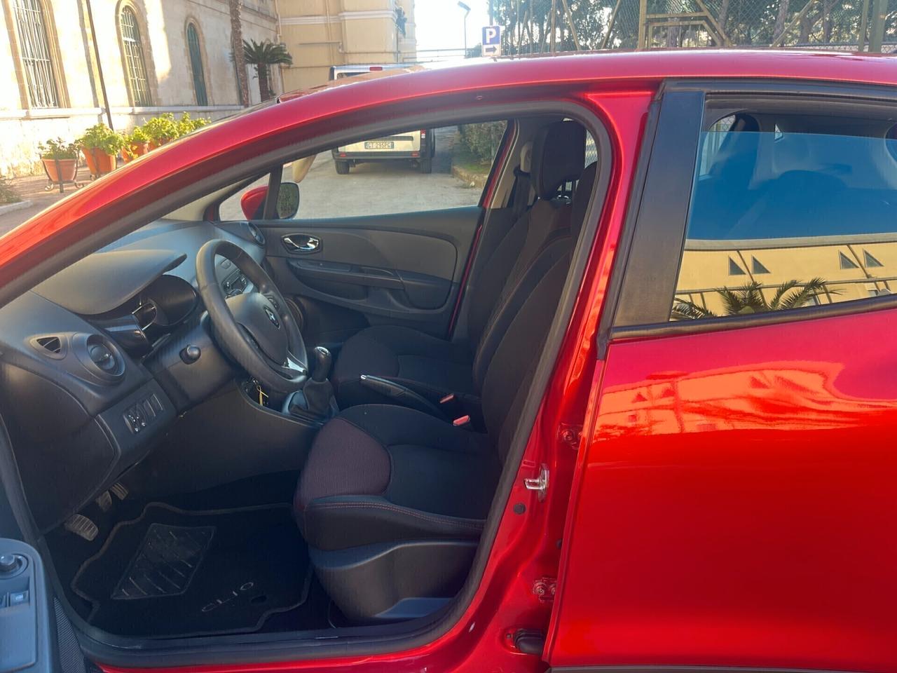 Renault Clio 1.5 dCi 8V 75CV 5 p. NeoPatentati