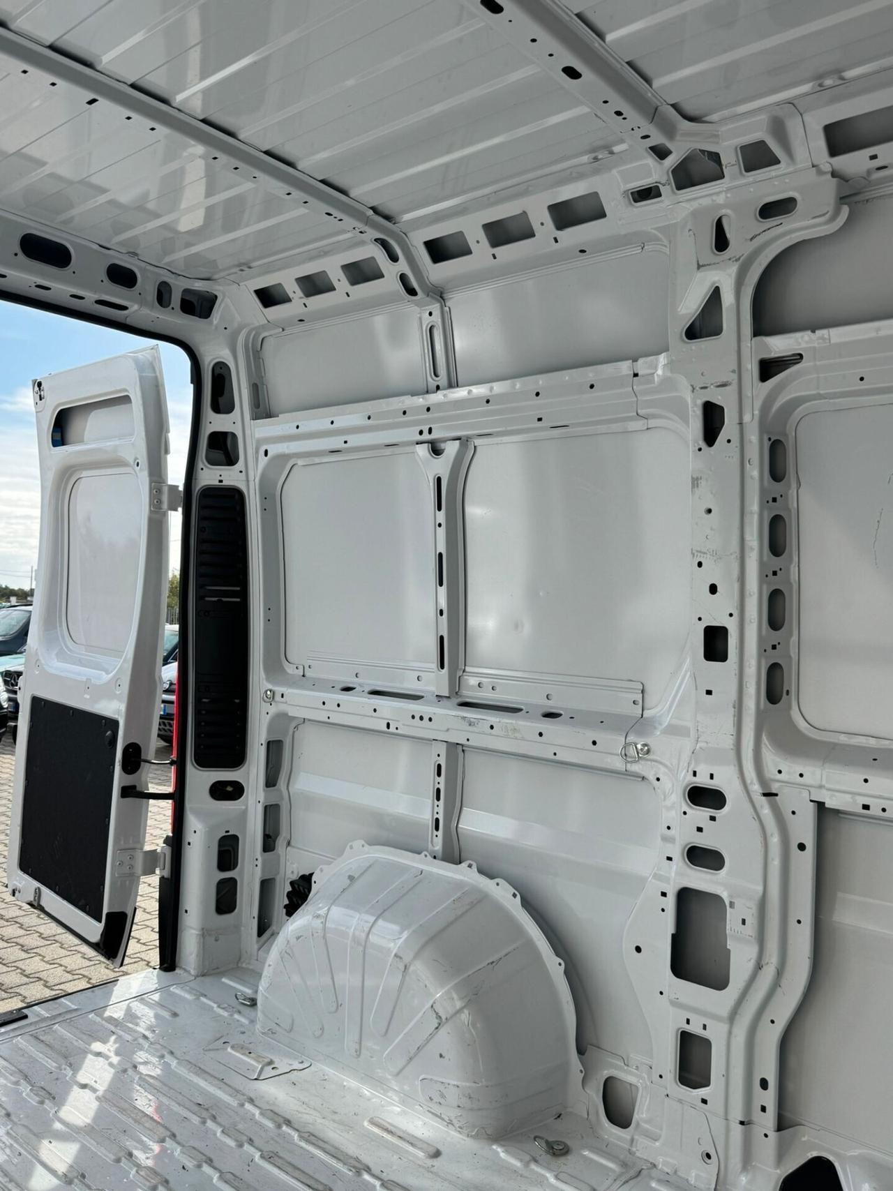 Fiat Ducato 35 2.2 Mjt 140CV PM-TM Furgone