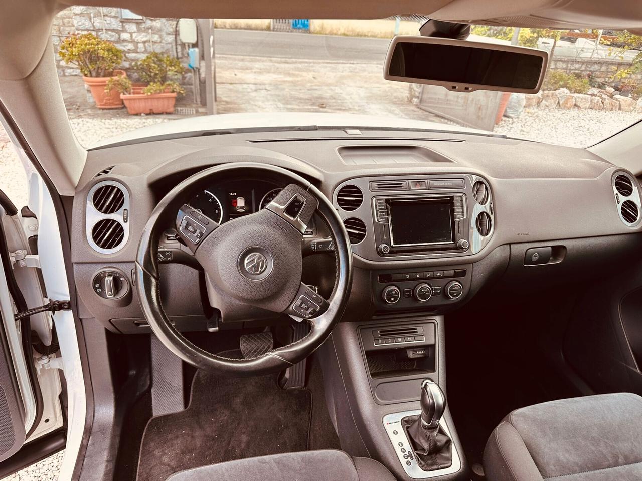 Volkswagen Tiguan 2.0 TDI 4X4 SCR DSG Business BlueMotion Technology