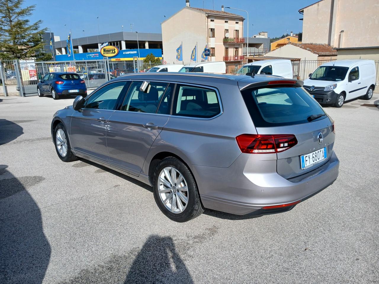 Volkswagen Passat 1.6 TDI DSG 2019 AUTO