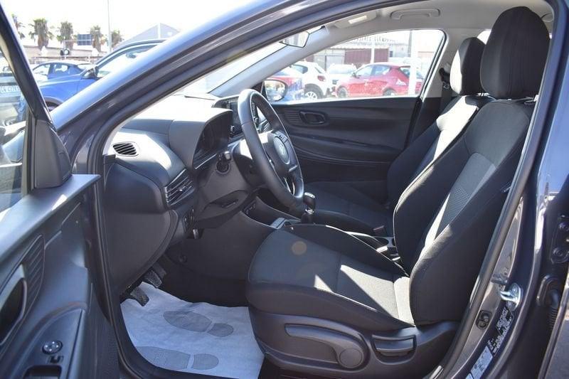 Hyundai i20 i20 1.2 MPI MT Connectline
