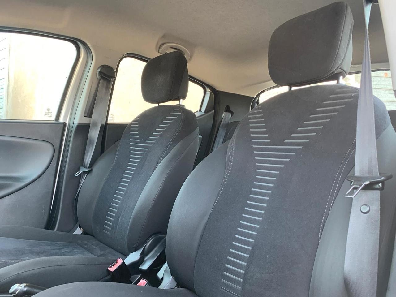 Lancia Ypsilon 1.3 MJT 95 CV 5 p. S&S Neopat.