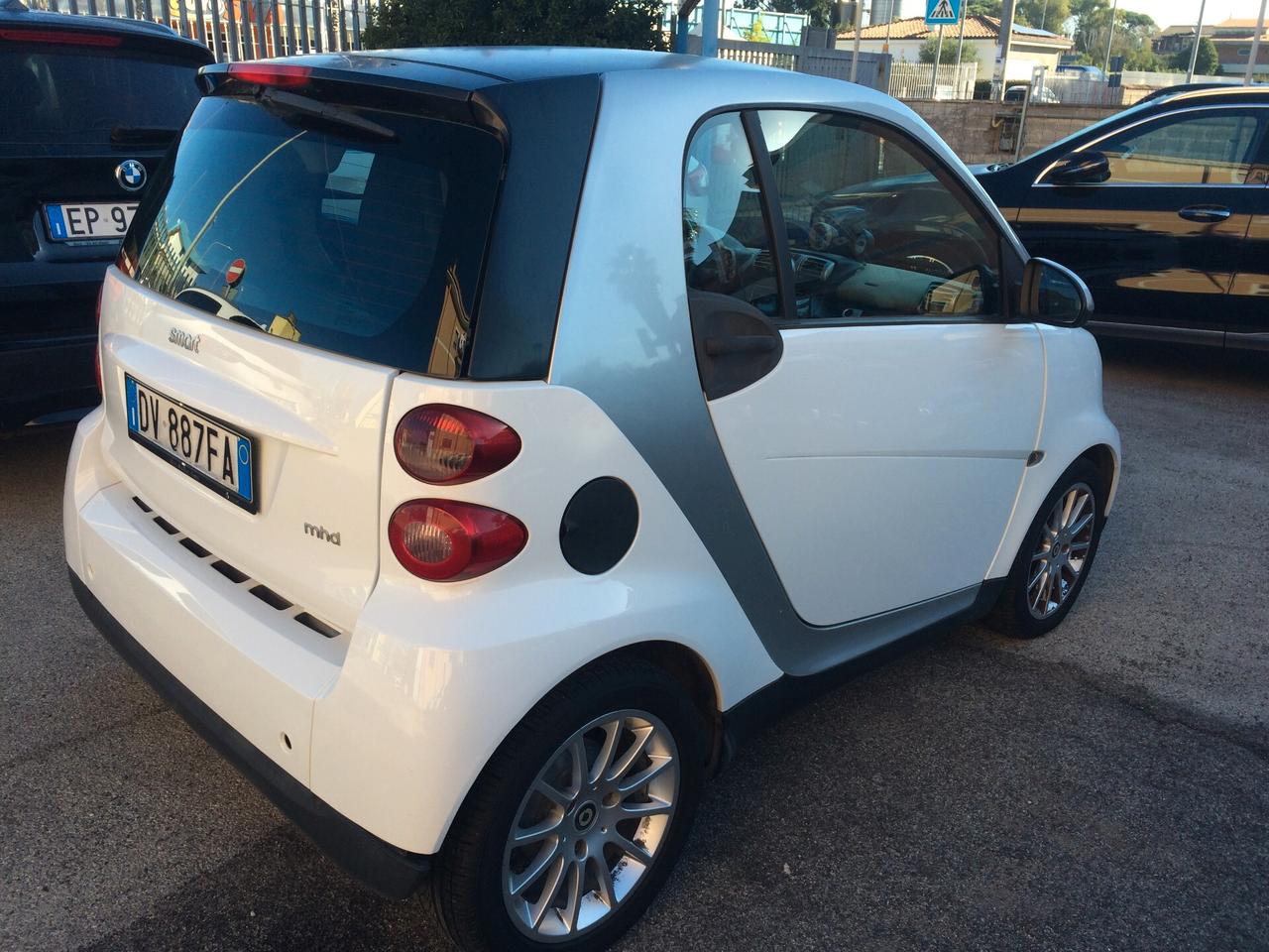 2009 Smart ForTwo 1000 52 kW coupé passion tagliandata !!!