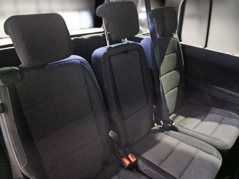 VOLKSWAGEN TOURAN 2.0 TDI SCR BUSINESS DSG MONOVOLUME
