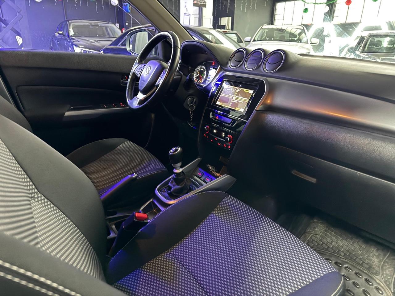 Suzuki Vitara 1.4 Hybrid Cool – 2021