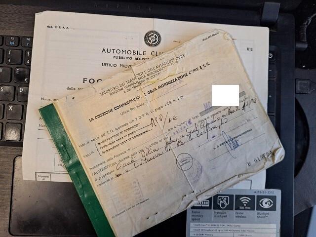 Volkswagen MAGGIOLONE CABRIO KARMANN 1303 - ASI-