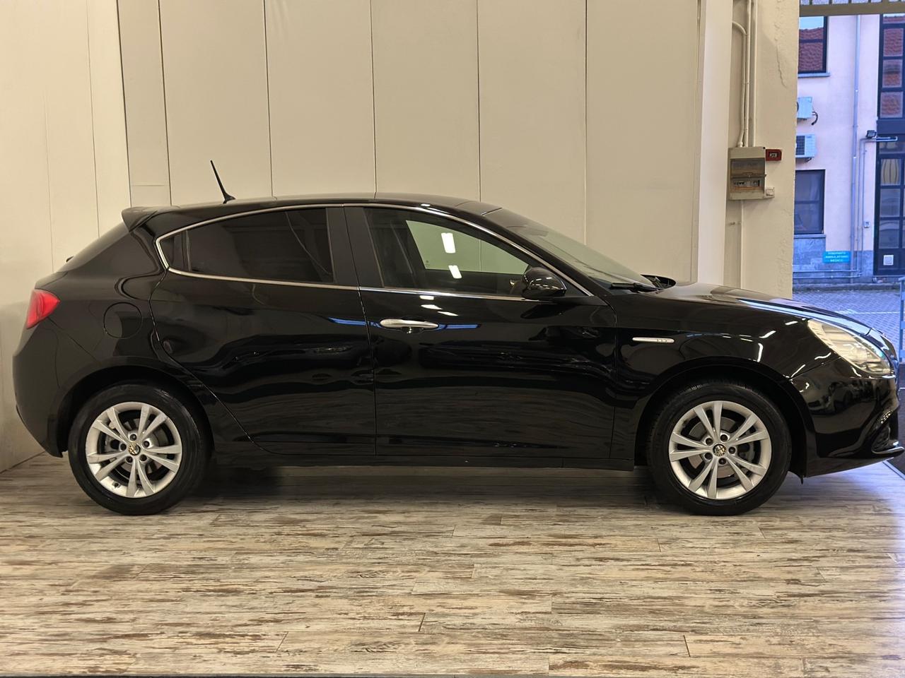 Alfa Romeo Giulietta 1.4 BenzinaGPL Distinctive Ok Neopatentati