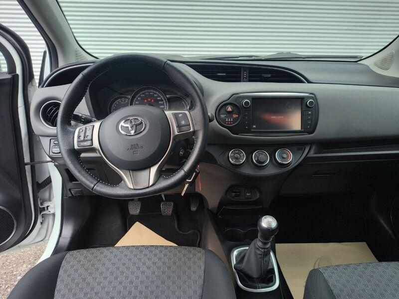 Toyota Yaris Yaris 3p 1.3 Active(prezzo reale)