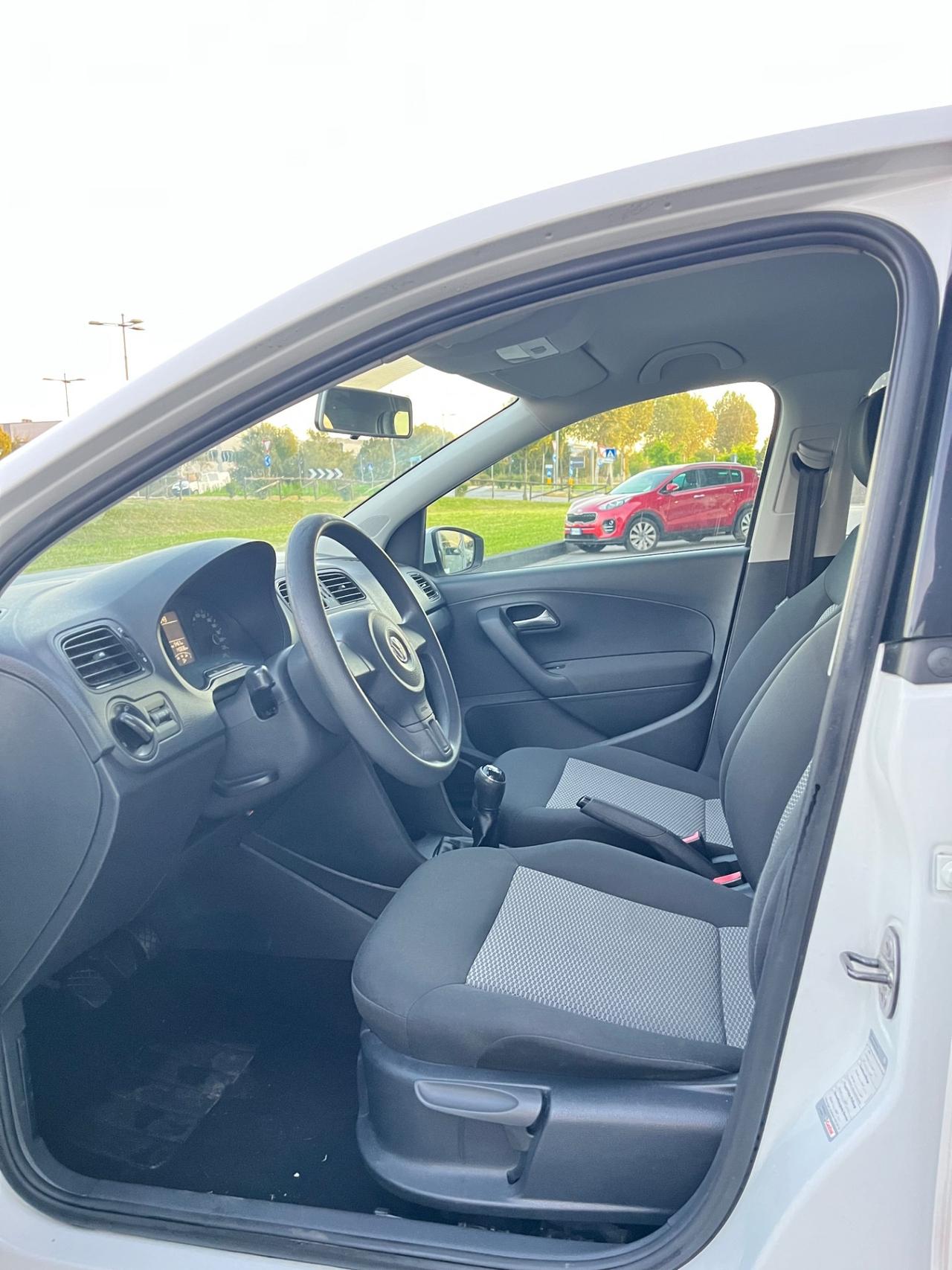 Volkswagen Polo 1.2 60 CV Neopatentati